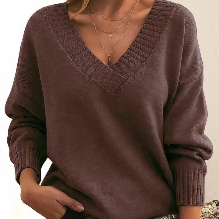 Cashmere Sweater Women with Deep V-Neck and Relaxed Fit – Soft Cashmere Blend Knit for Everyday Comfort 10