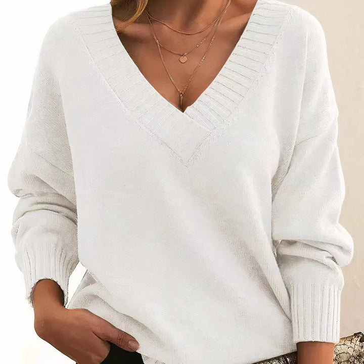 Cashmere Sweater Women with Deep V-Neck and Relaxed Fit – Soft Cashmere Blend Knit for Everyday Comfort 8