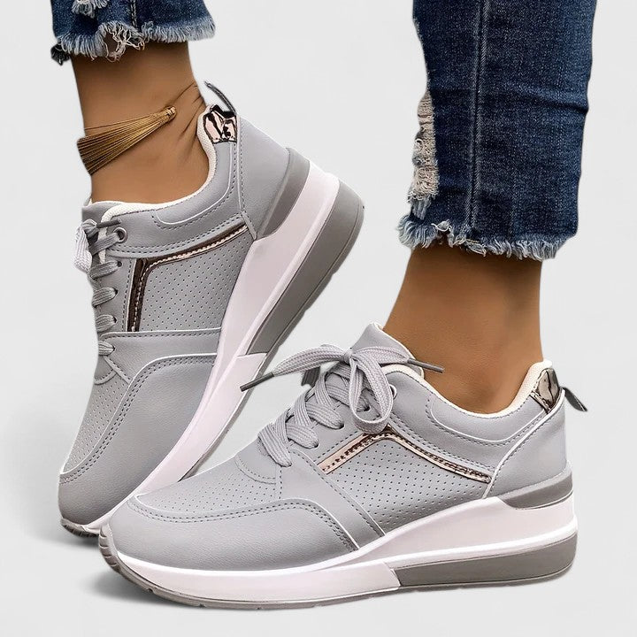Comfort Support Shoes featuring Enhanced Arch Support and a Shock-Absorbing Sole, designed in a Modern Style for ultimate comfort and stability. 3