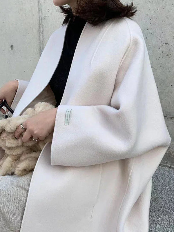 Long Wool Coat for Women with Relaxed Fit – Minimalist Design for Autumn/Winter 10