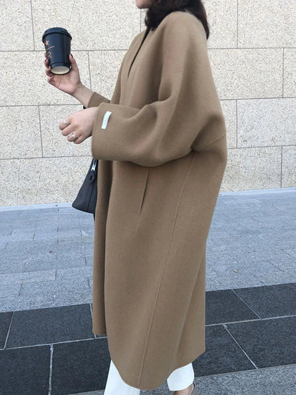 Long Wool Coat for Women with Relaxed Fit – Minimalist Design for Autumn/Winter 2