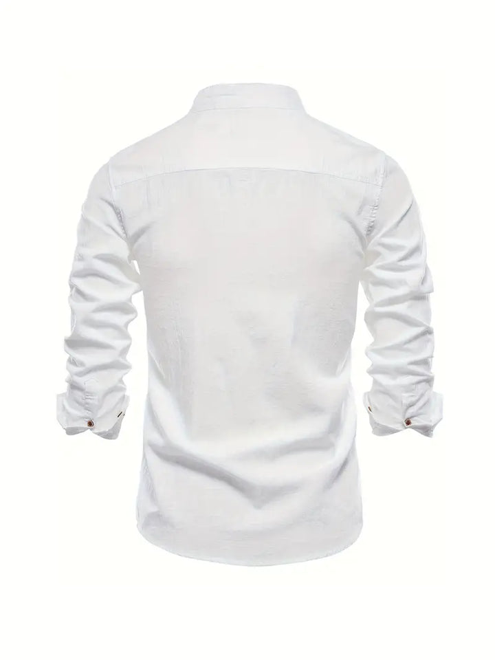 Men's casual button-up shirt for spring featuring a relaxed fit and lightweight design, perfect for versatile styling in warm weather. 1