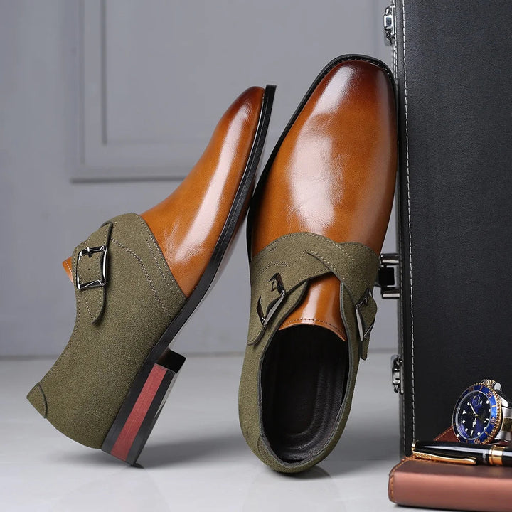 Men's dress shoes featuring luxurious black leather with stylish suede detailing, perfect for formal occasions and sophisticated outfits. 2