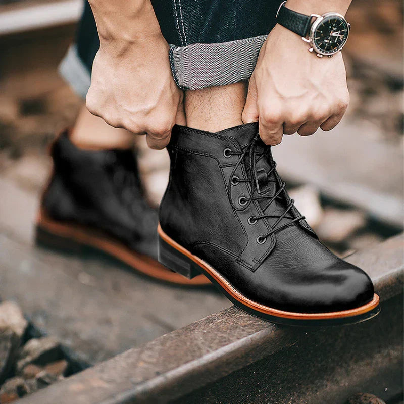 Men's high-top boots featuring a sturdy sole, crafted from genuine leather, available in black and brown options, perfect for urban outdoor adventures. 3