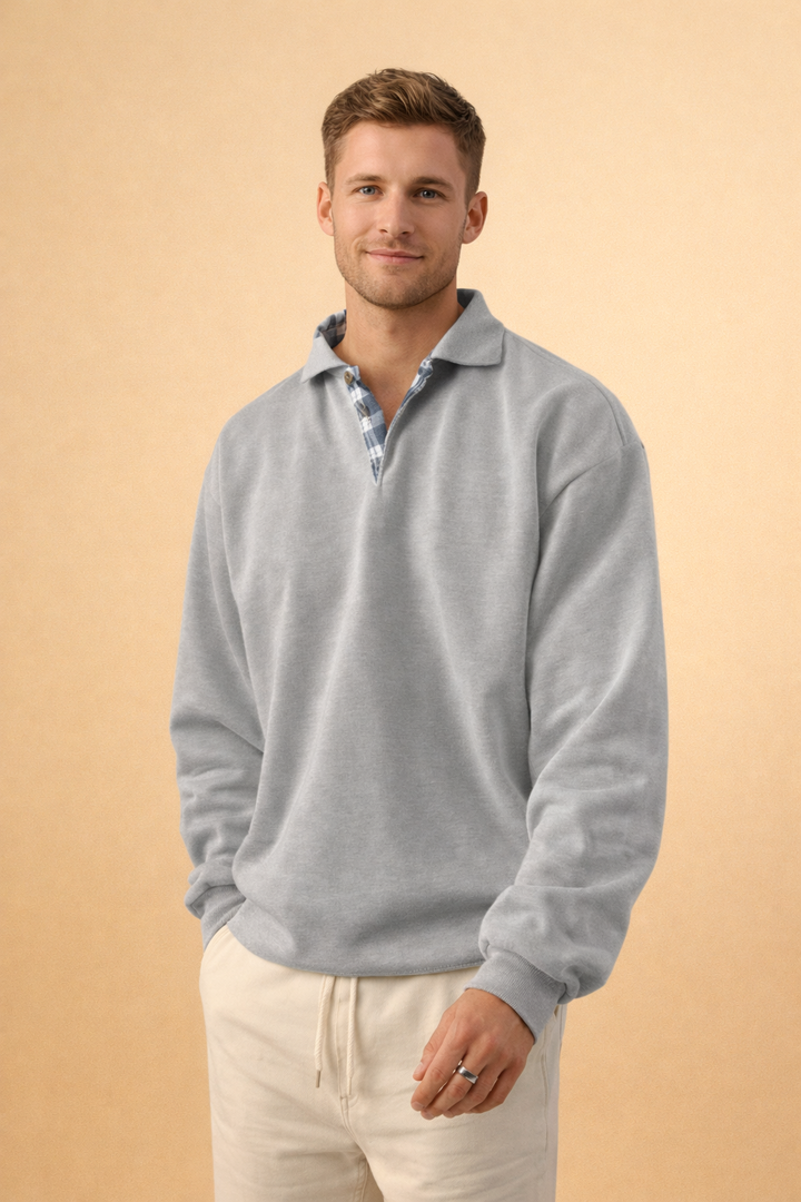 Men's long sleeve polo shirt made from soft knit fabric, featuring a modern relaxed fit, perfect for casual wear. 3