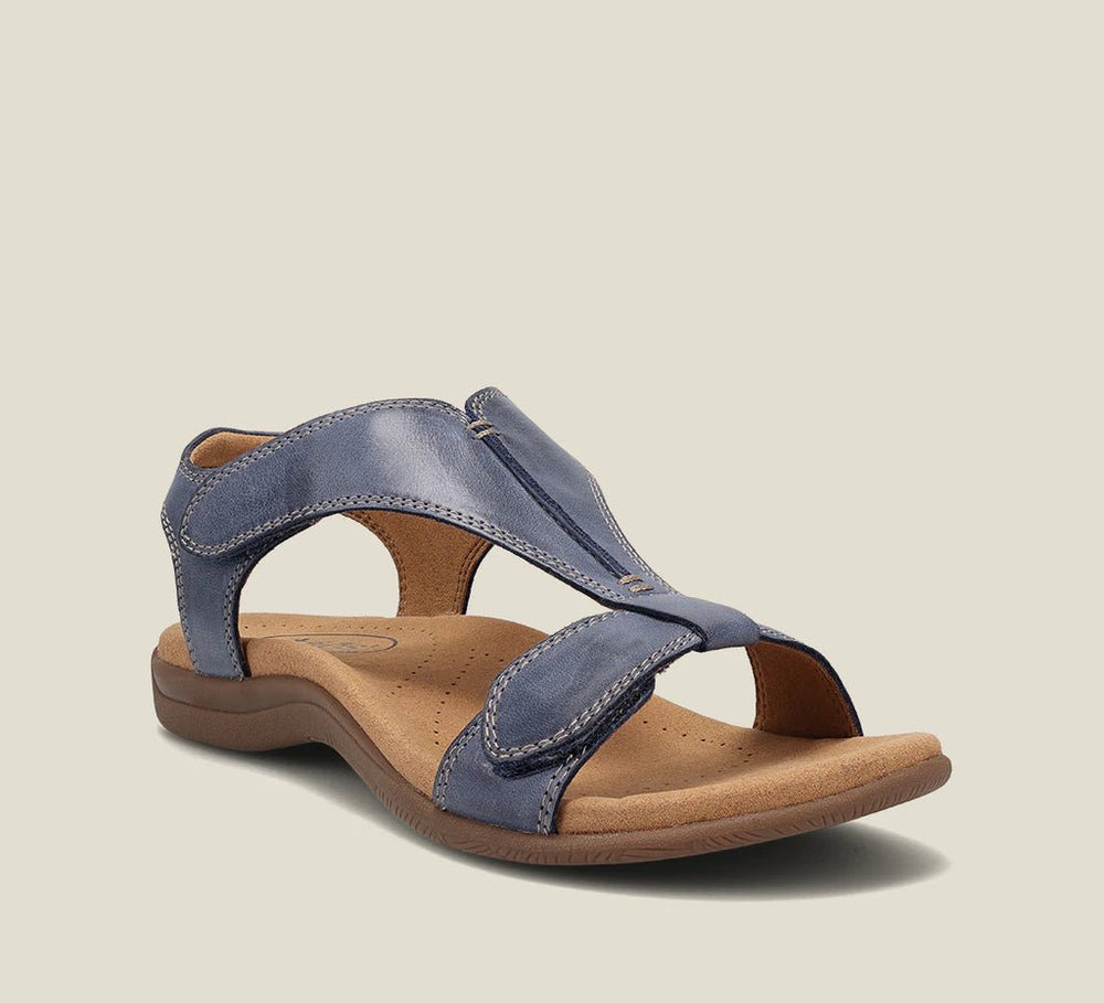 Orthopaedic sandals for women featuring an elegant closure and breathable design, perfect for comfortable summer footwear. 1