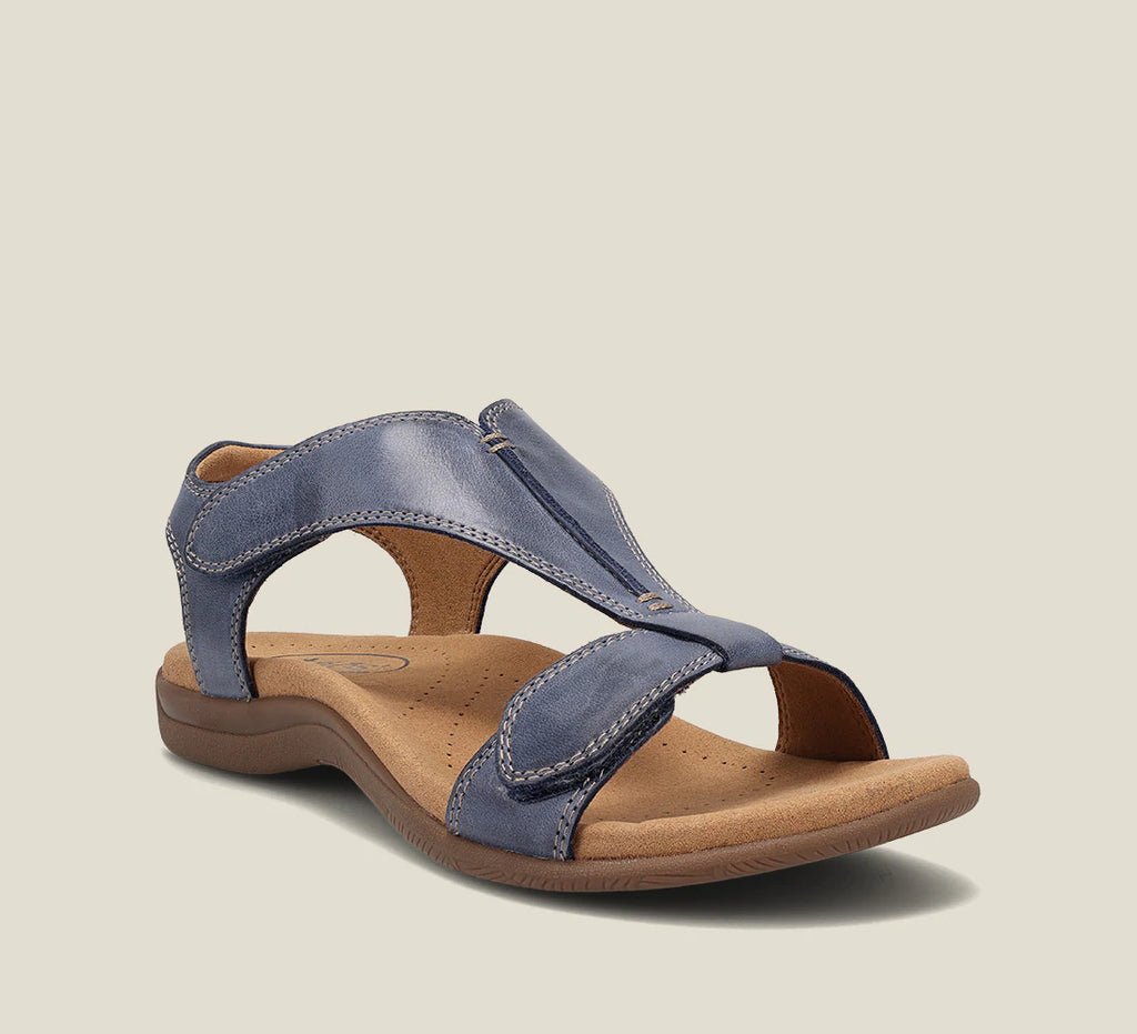Orthopaedic sandals for women featuring an elegant closure and breathable design, perfect for comfortable summer footwear. 1