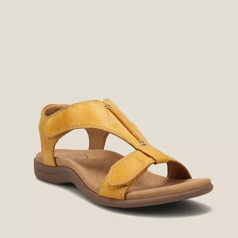 Orthopaedic sandals for women featuring an elegant closure and breathable design, perfect for comfortable summer footwear. 4