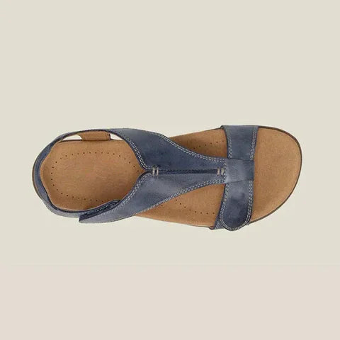 Orthopaedic sandals for women featuring an elegant closure and breathable design, perfect for comfortable summer footwear. 6