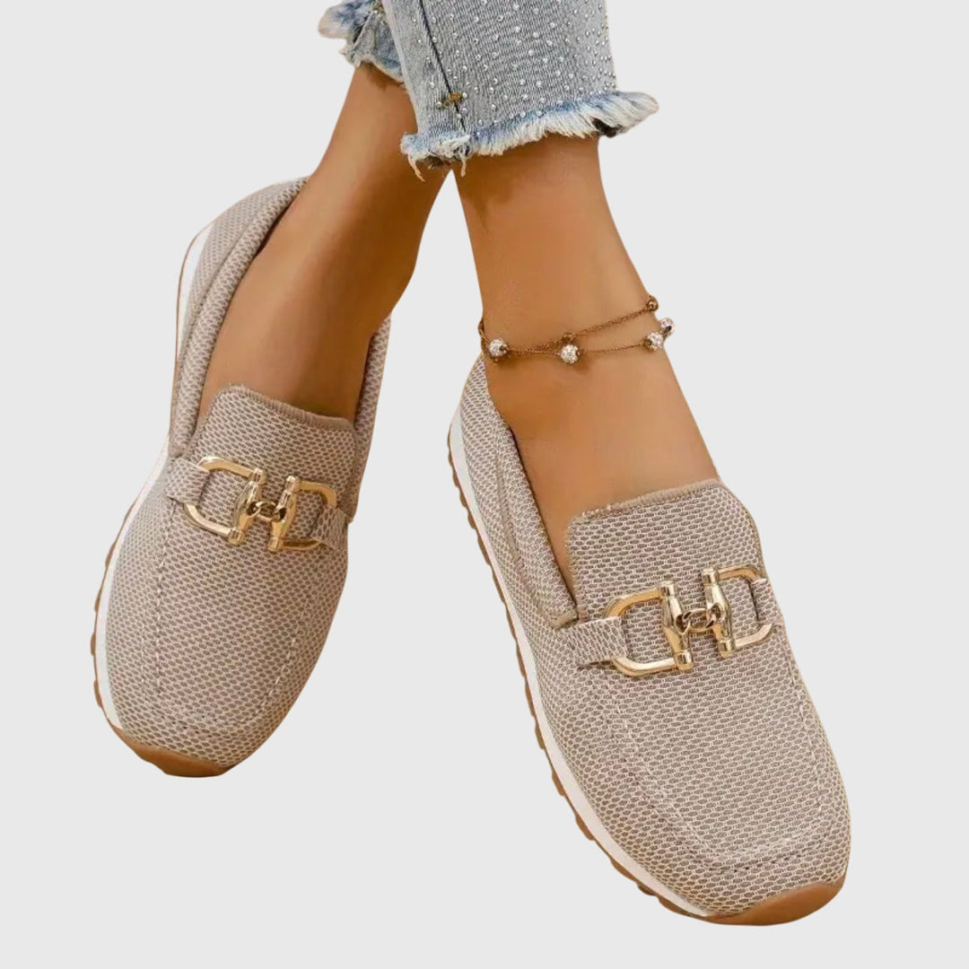 Orthopedic loafers for women featuring ergonomic support, slip-on design, and made from soft breathable material for comfort and style. 4