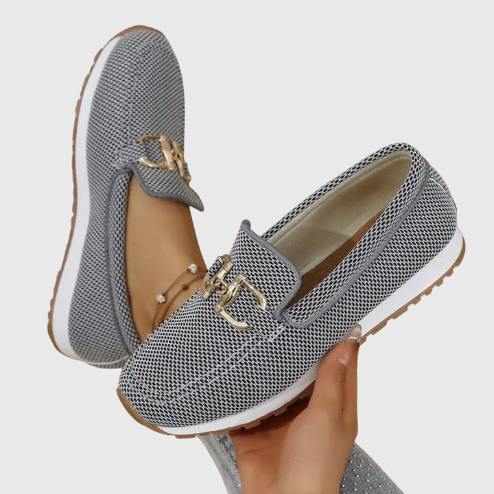 Orthopedic loafers for women featuring ergonomic support, slip-on design, and made from soft breathable material for comfort and style. 7
