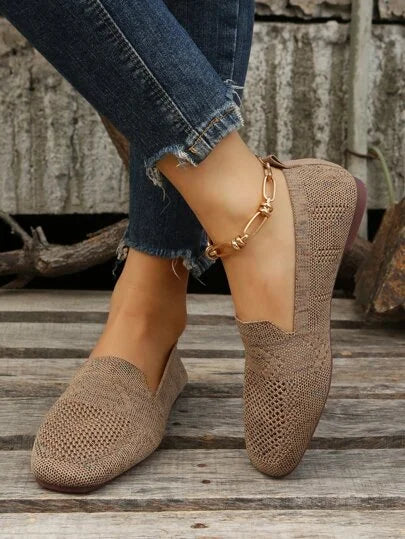 Orthopedic Shoes for Women with Targeted Support and Shock Absorption – Casual Comfort Design 1