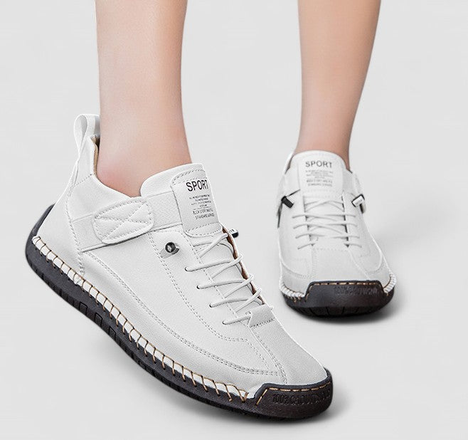 Orthopedic sneakers featuring soft cushioning and arch support, designed for comfort and everyday wear, ideal for promoting foot health. 2