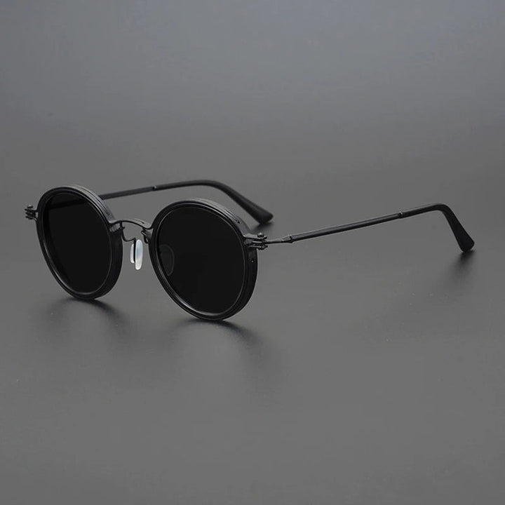 Polarized sunglasses featuring UV400 protection, designed with a lightweight modern aesthetic, perfect for outdoor activities. 9