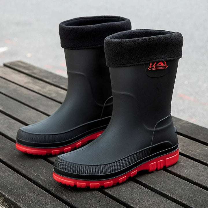 Men's waterproof rain boots featuring a slip-resistant sole, designed with a mid-calf height for optimal protection and comfort in wet conditions. 5