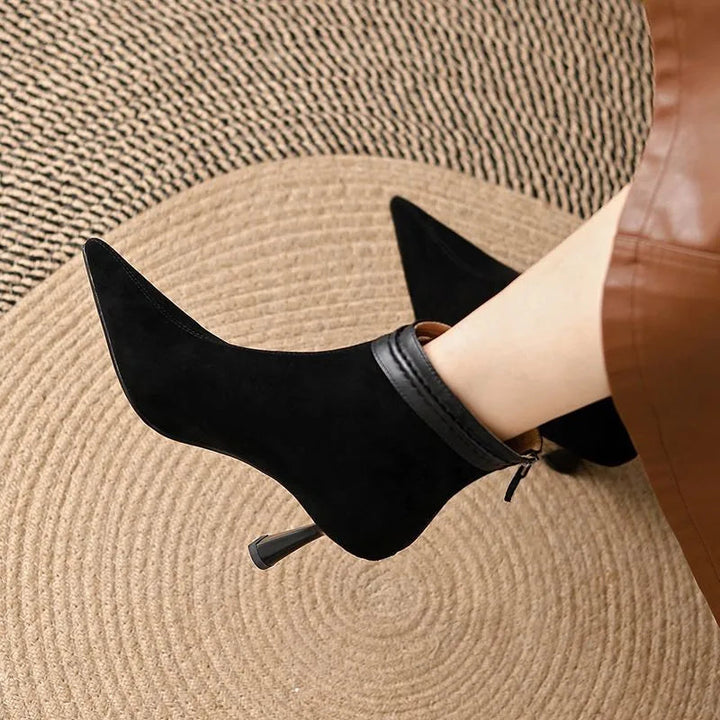 Women's Black Ankle Boots with Supportive Sole – Sleek Comfort Design for Everyday Wear 0