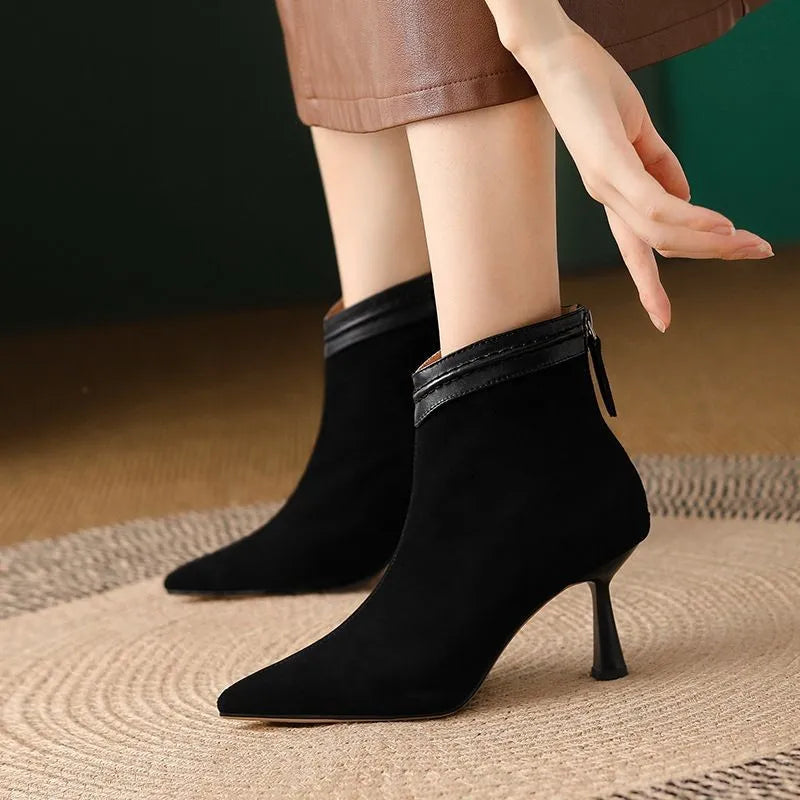Women's Black Ankle Boots with Supportive Sole – Sleek Comfort Design for Everyday Wear 1