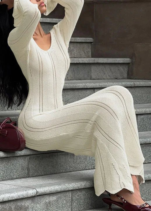 Women's bodycon maxi dress featuring long sleeves and a scoop neckline, crafted from textured knit fabric, perfect for elegant evening wear. 4