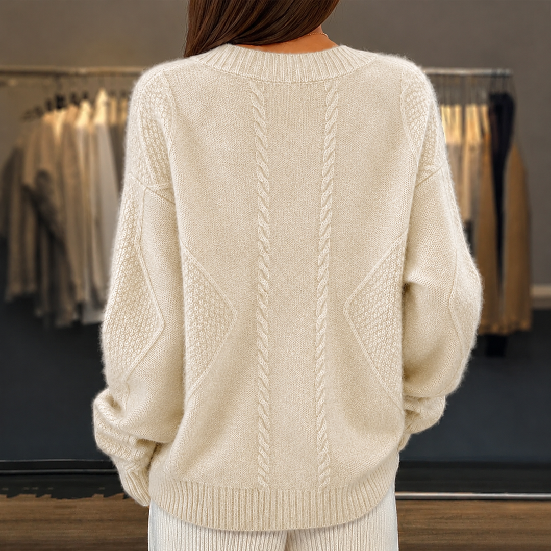 Women's Cardigan with V-Neck Design in Soft Wool-Blend – Cozy Knitted Layering Piece 5