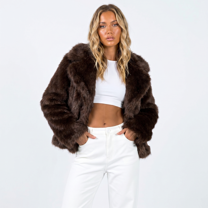 Women's faux fur jacket featuring an oversized collar, designed with a relaxed cropped fit in a stylish neutral tone, perfect for layering and adding warmth to any outfit 6