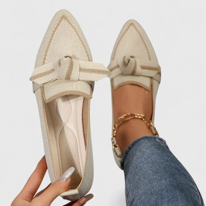 Women's loafers featuring orthopedic support and a decorative knot detail, designed with a pointed toe for an elegant look perfect for fall and winter. 6