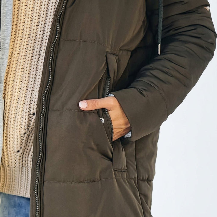 Women's Longline Quilted Puffer Jacket with Zip Front and Pockets – Black Cold Weather Coat 8
