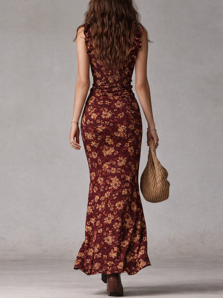 Women's Bohemian maxi dress featuring a high side slit and ruffled sleeves, perfect for summer outings and stylish beachwear. 6