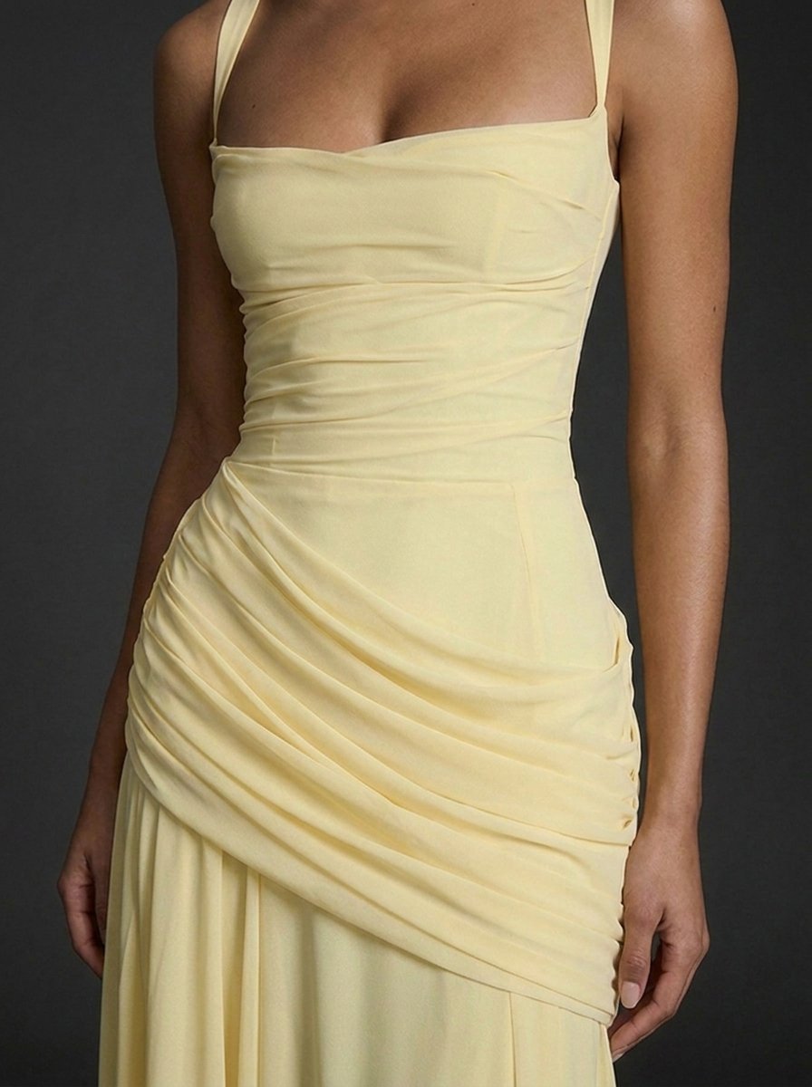 Elegant women's maxi dress featuring a square neckline and ruched bodice, perfect for weddings and special occasions. 1