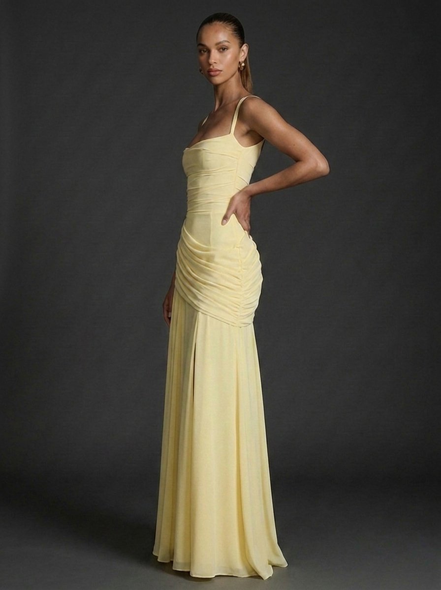 Elegant women's maxi dress featuring a square neckline and ruched bodice, perfect for weddings and special occasions. 2