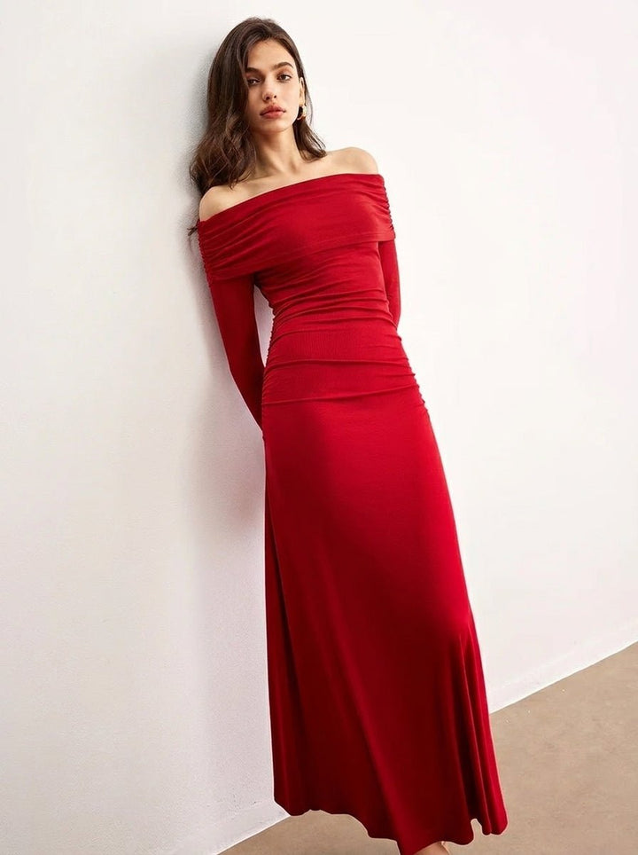 Elegant women's off-shoulder maxi dress featuring stylish ruching, perfect for cocktail parties and special occasions, designed to enhance your silhouette and provide a sophisticated 5
