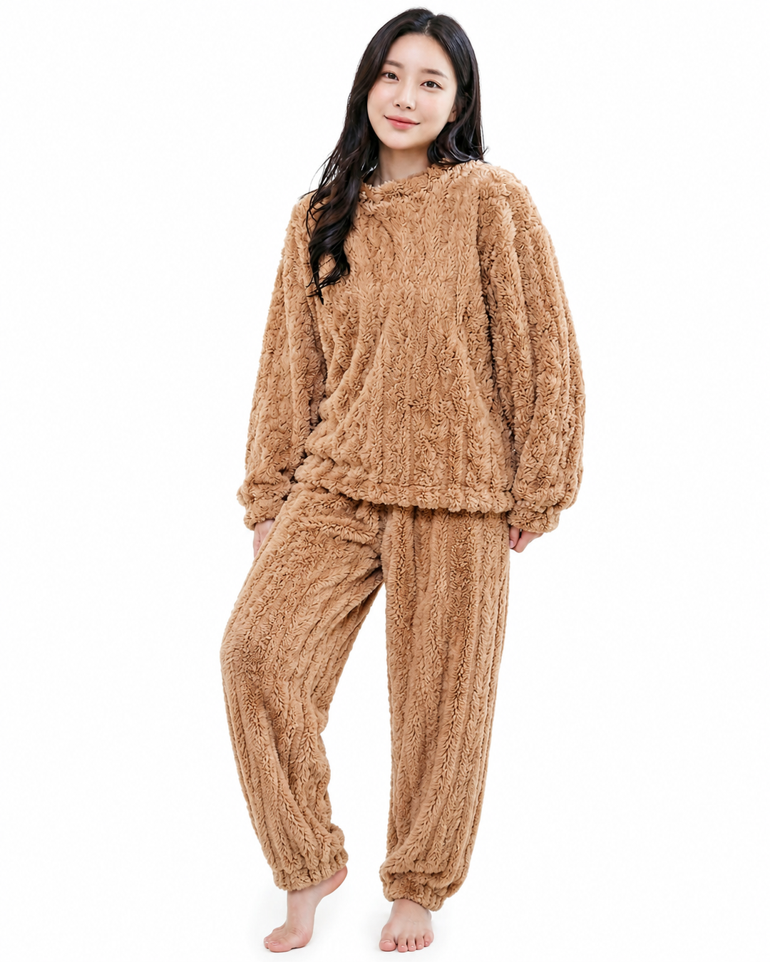 Women's Pajama Set with Plush Fabric for Winter – Long Sleeve Top and Matching Bottoms 0