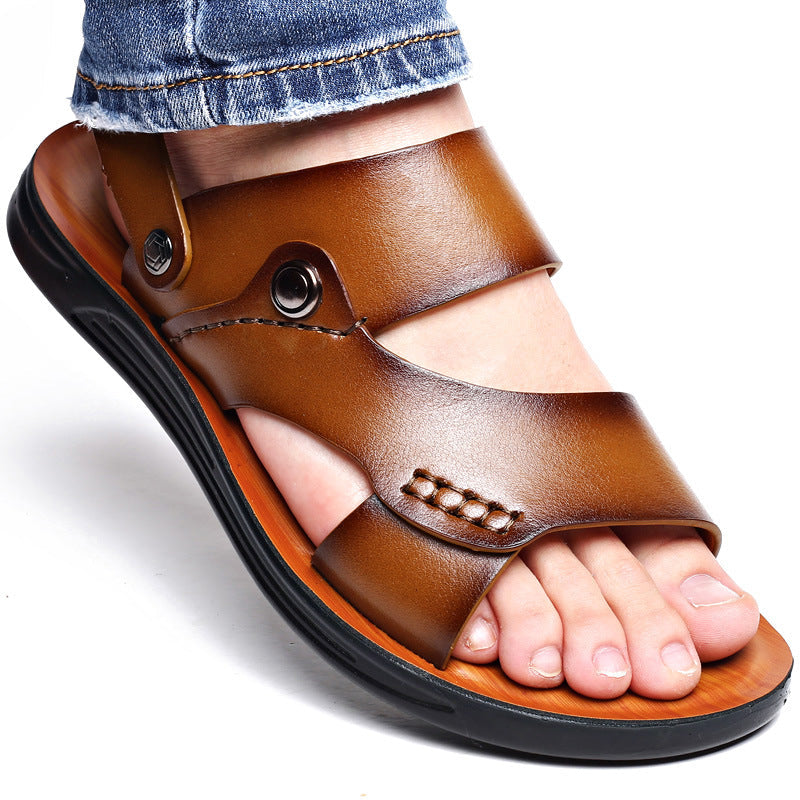 Women's sandals featuring a padded insole, crafted from lightweight vegan leather, designed for everyday comfort and style. 3