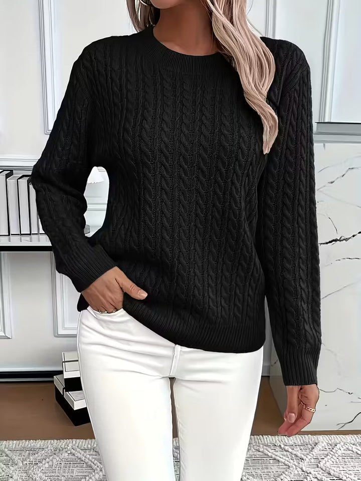 Women's Sweater for Cozy Everyday Wear – Minimalist Lightweight Design in Green 11