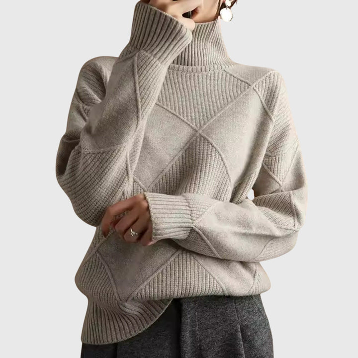 Women's Sweater with Geometric Pattern and Turtleneck – Soft-Knit Cozy Design in Rose 9