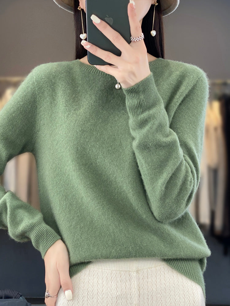 Women's Sweater with Relaxed Fit and Soft Warm Material – Versatile Turquoise Cozy Essential 1