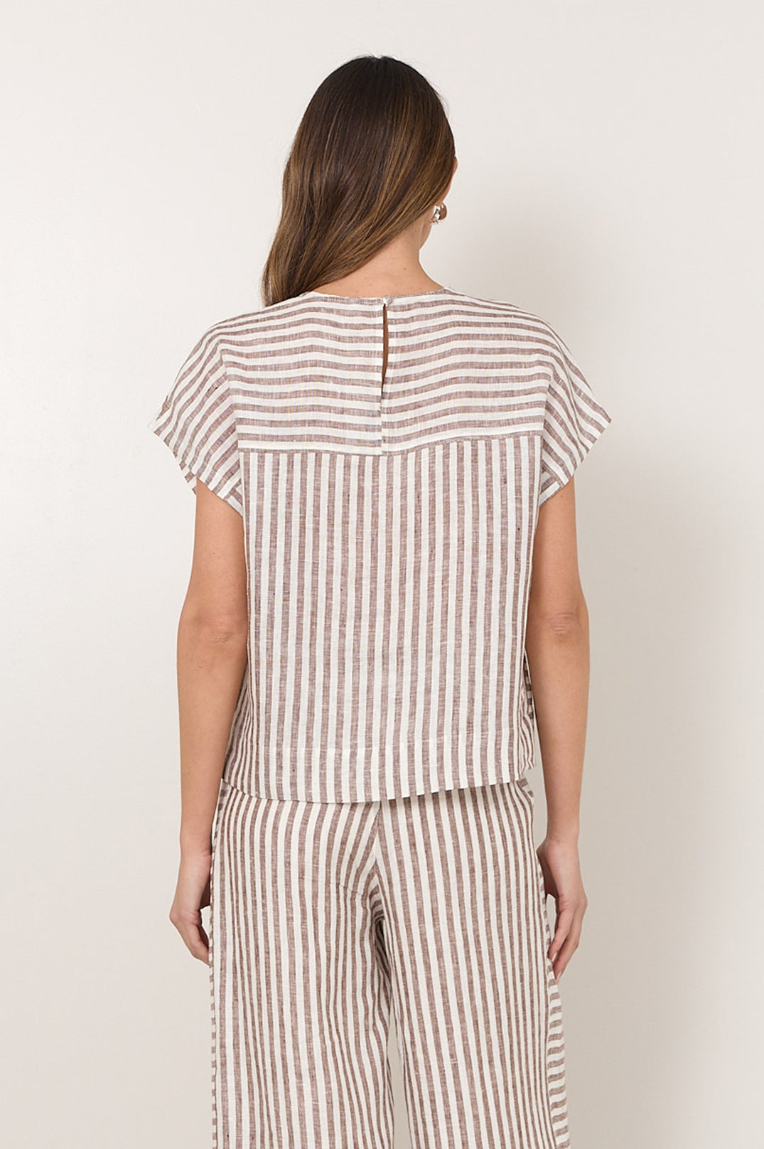 Women's relaxed fit top featuring a stylish chocolate and white stripe design, made from 100% breathable linen. 4