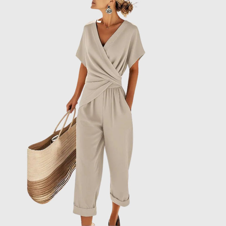 Women's Two-Piece Outfit with Twist-Front Design – Soft Fabric Relaxed Fit for Casual and Chic Occasions 1