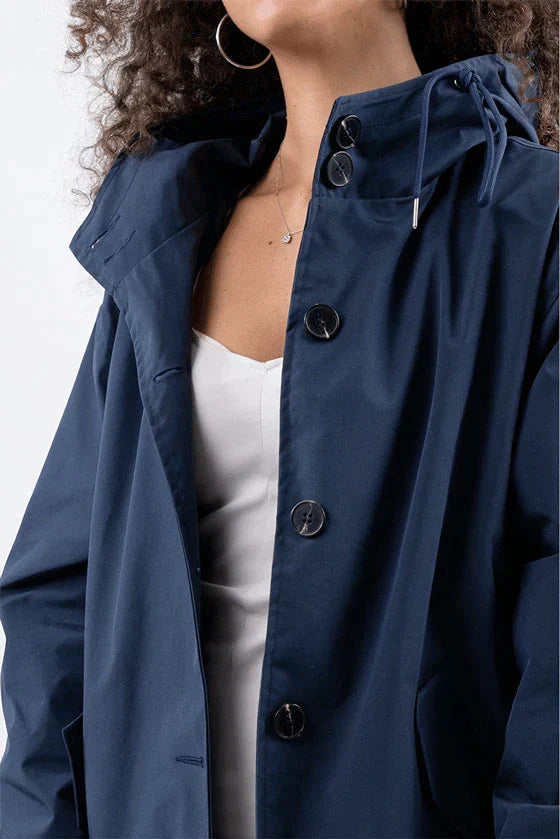 Women's Waterproof Rain Jacket with Adjustable Hood – Lightweight Modern Outdoor Outerwear 8