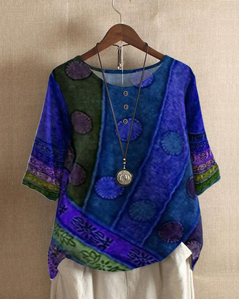 Womens blouse featuring a vintage print and loose fit, designed as a boho half sleeve top, perfect for casual and stylish outfits. 3